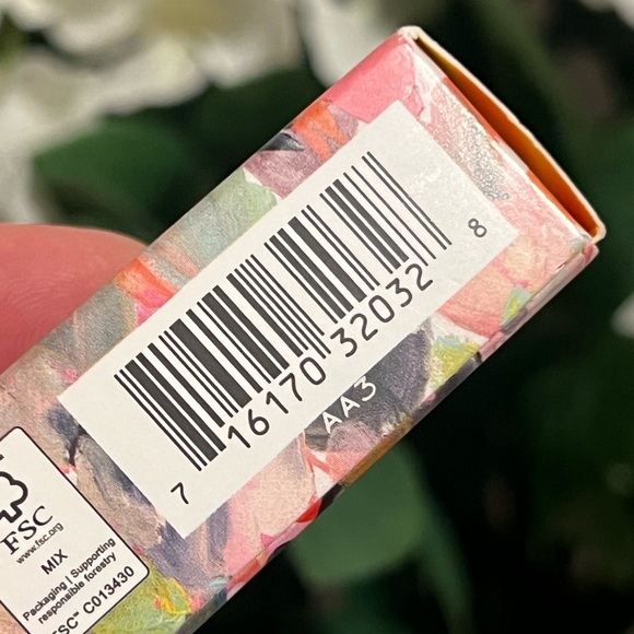 BOBBI BROWN X KERRI ROSENTHAL • LUXE MATTE LIPSTICK - POWER PLAY • NIB - Picture 3 of 8